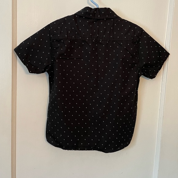 Kenneth Cole New York Boy Size 5 Short Sleeve Button Down - Picture 3 of 3